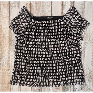 Like New I.N. Studio Black & White Blouse